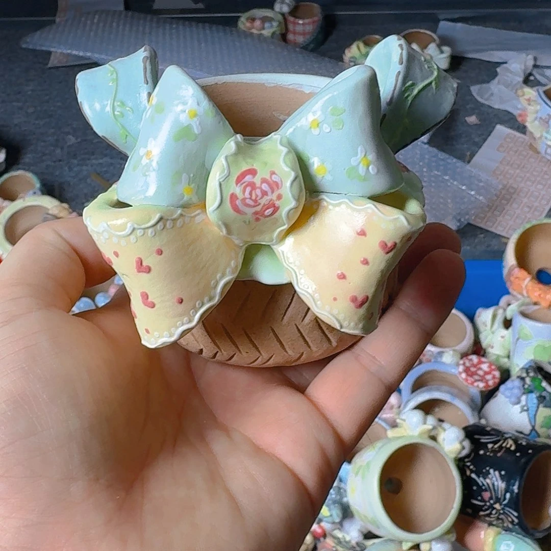 老梧家的手工陶瓷多肉花盆