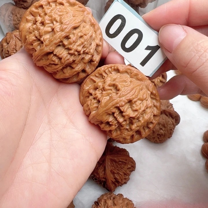 吊坠文玩核桃文玩001