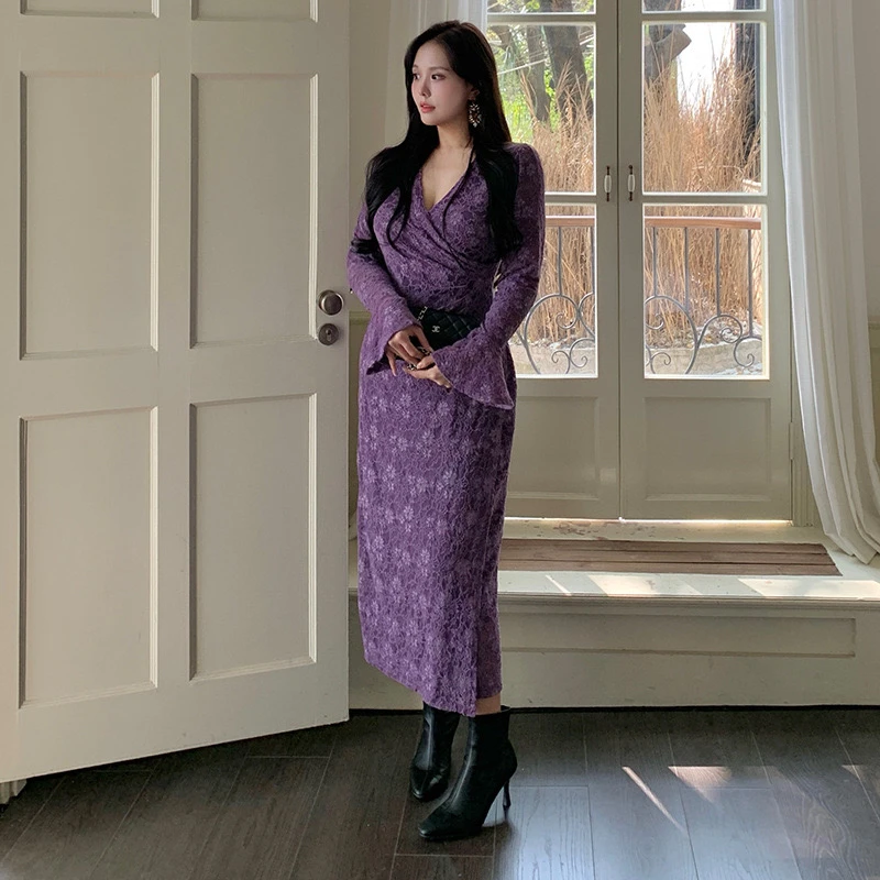 大码女装高级感性感蕾丝V领法式气质连衣裙收腰胖mm显瘦包臀