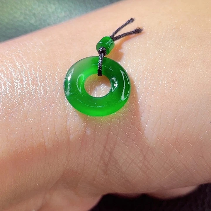 未镶嵌定制翡翠翡翠