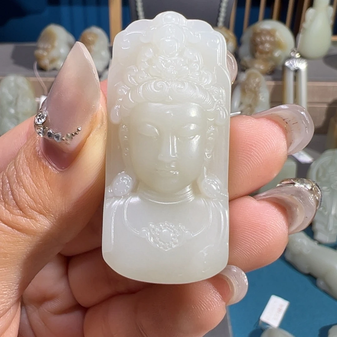 和田玉（糖玉）未镶嵌颈饰