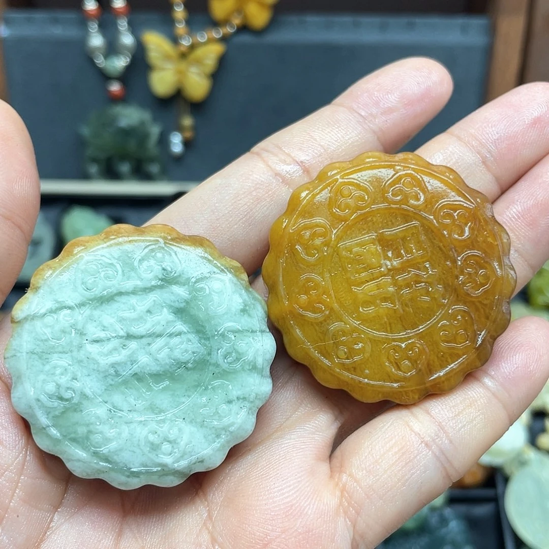 未镶嵌蛇纹石玉颈饰