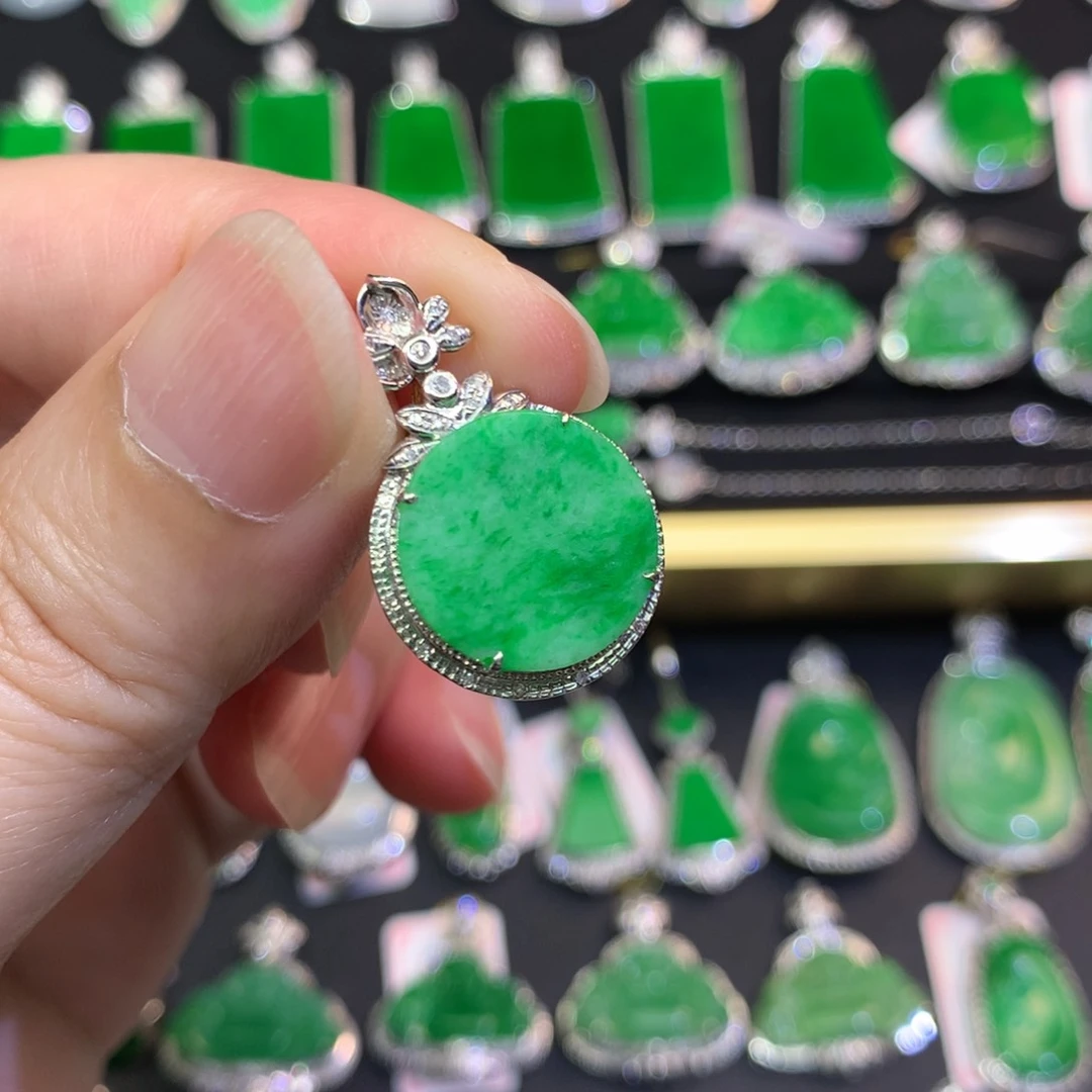 翡翠18K金镶嵌吊坠(不含链)