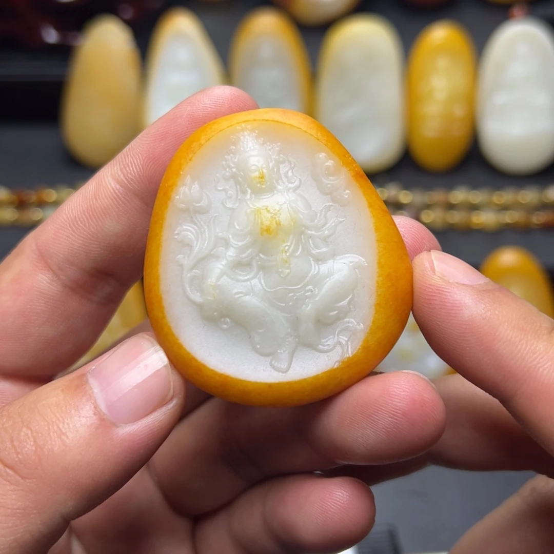 和田玉未镶嵌挂件