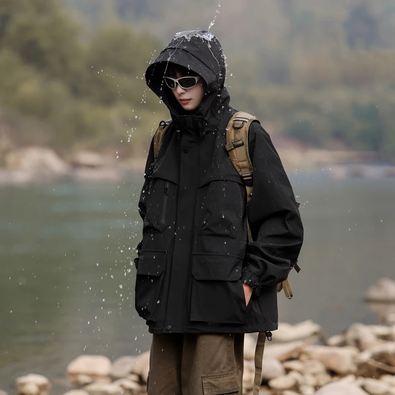 户外登山机能工装冲锋衣情侣宽松休闲宽松防风防水夹克外套上衣潮
