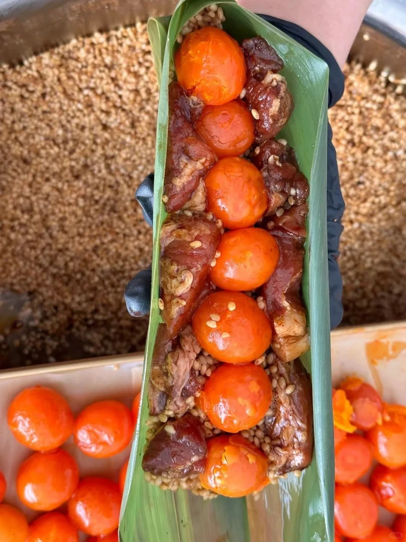 真真老老礼盒拆箱七龙戏珠粽300克效期2026.01