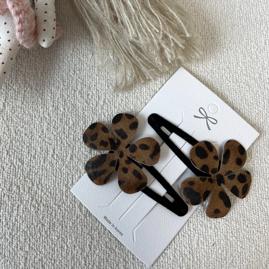 气质款手工真马毛豹纹花朵植绒发卡