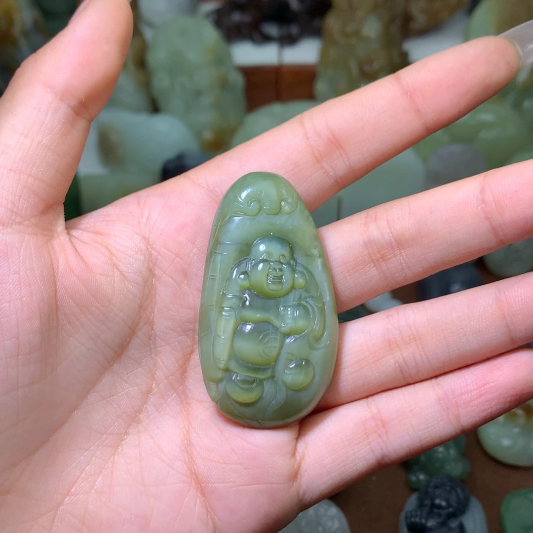 和田玉未镶嵌颈饰