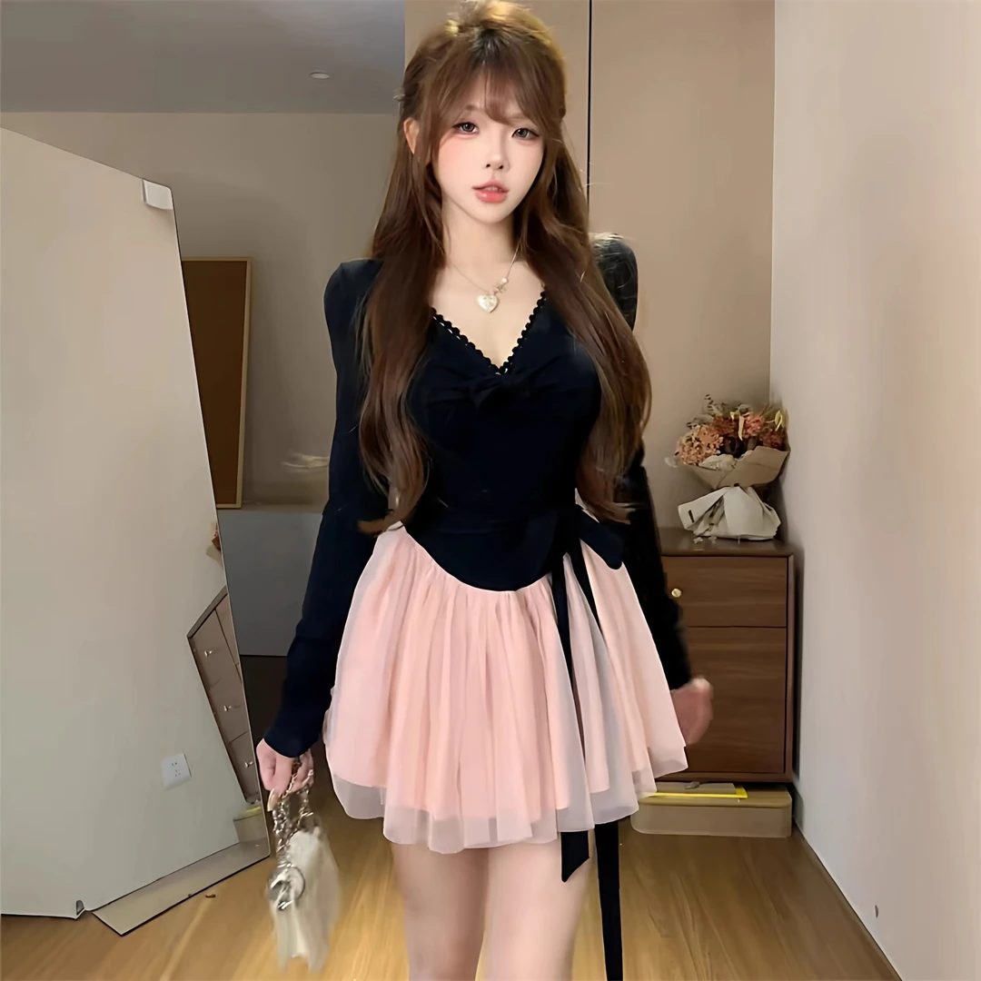 法式千金风撞色拼接领网纱连衣裙女秋季新款设计感收腰绝美短裙