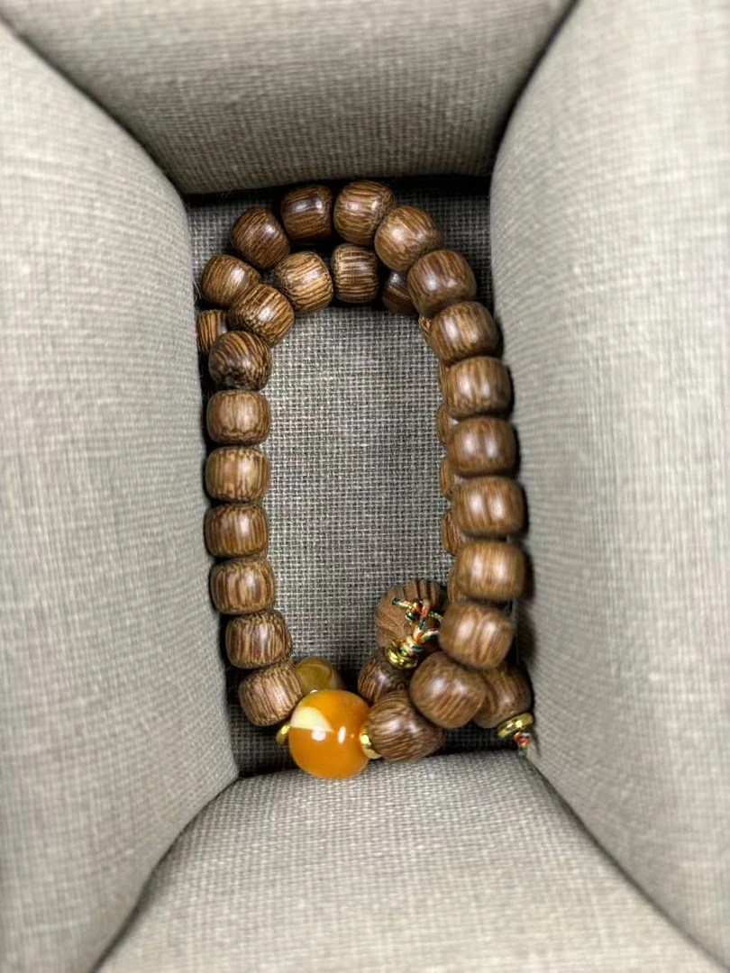 小白花手串滴血莲花菩提