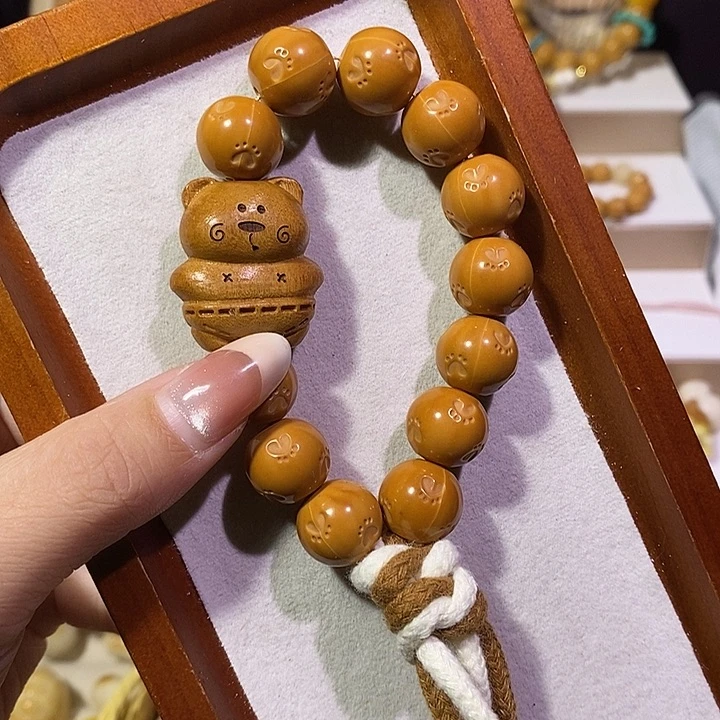 吊坠猴头核桃猫爪手持小熊二等