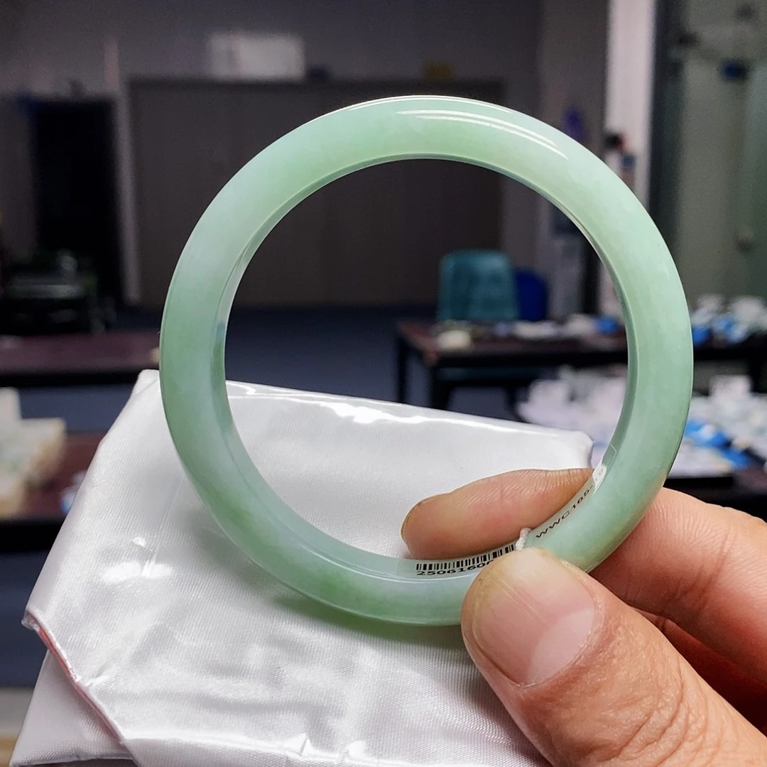 未镶嵌手镯翡翠老*翡翠