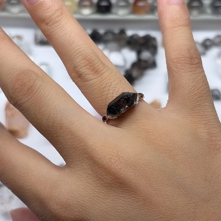 水晶银S925镶嵌戒指闪灵钻戒指