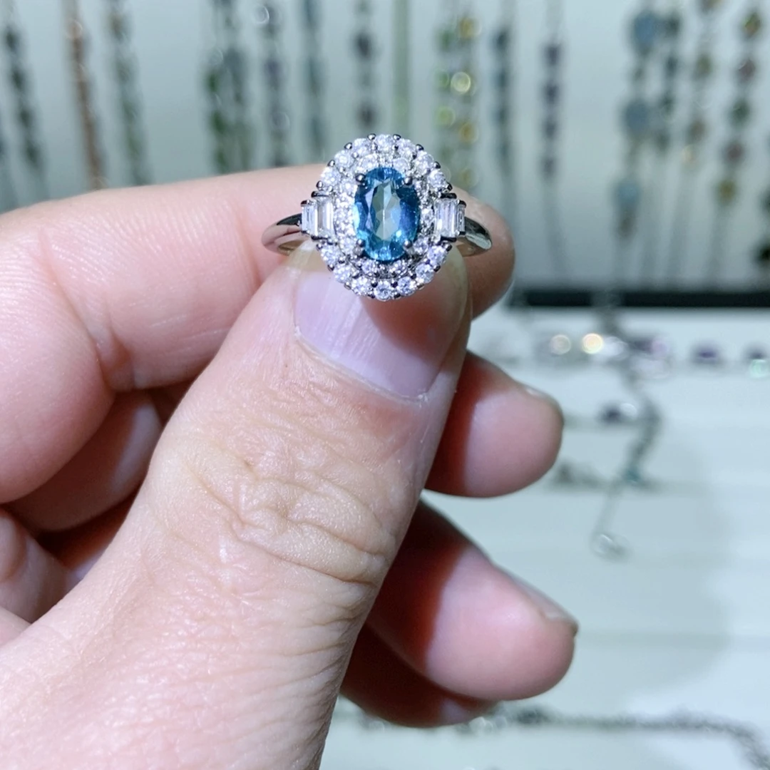 绿水晶戒指银S925镶嵌布****?