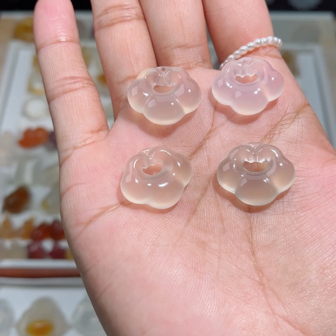 玛瑙/玉髓颈饰合金