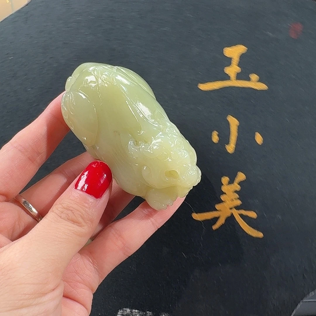 和田玉未镶嵌颈饰若羌黄口