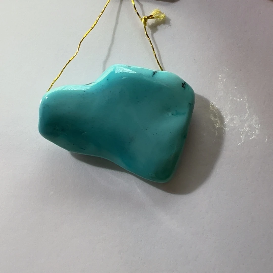 绿松石未镶嵌挂件