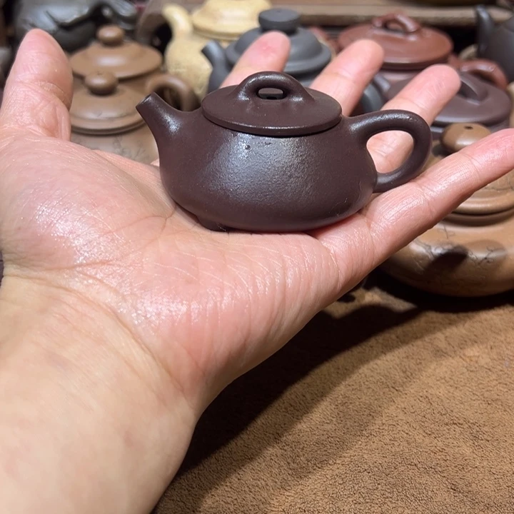 紫砂茶壶W****?宜兴紫砂