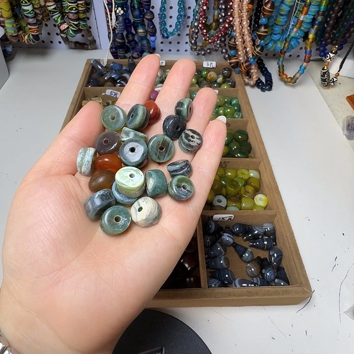 琉璃非金属单饰一颗