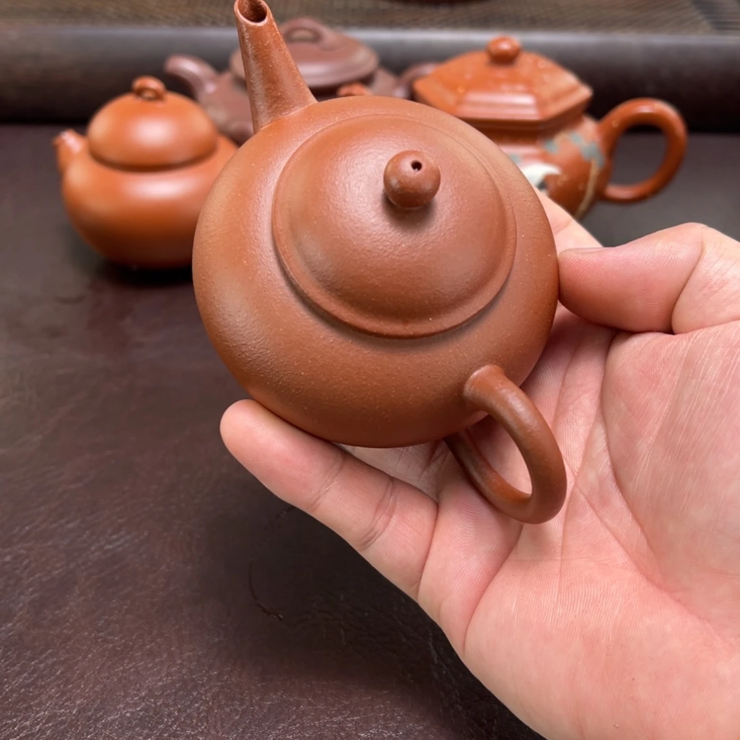茶壶紫砂汽修厂和机械设备