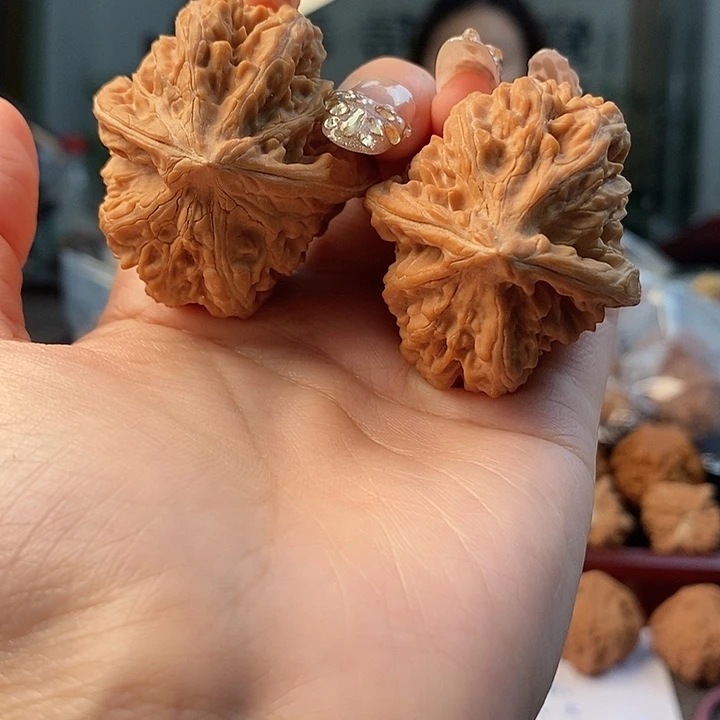 把件文玩核桃山羊谷