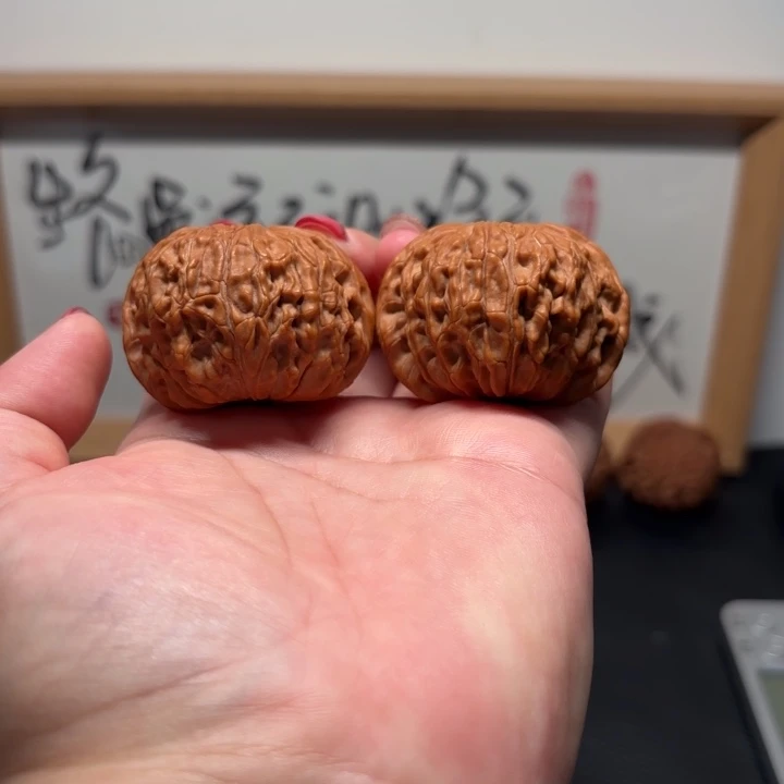 0***7文玩核桃吊坠44 全品正磨精对