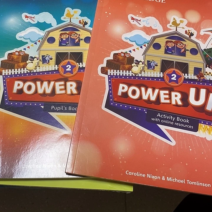 Pu2级的英语教材3本