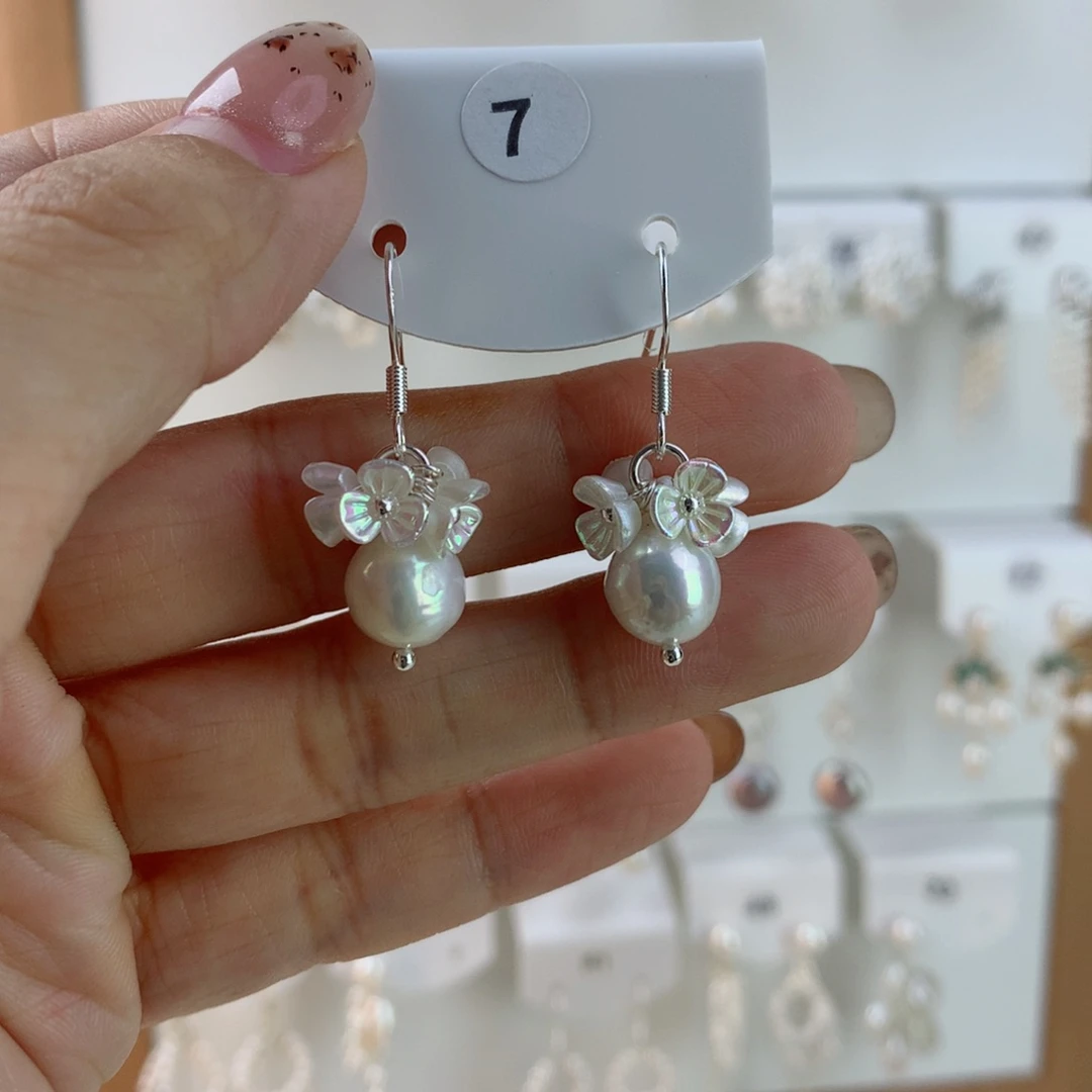 未镶嵌耳饰淡水珍珠