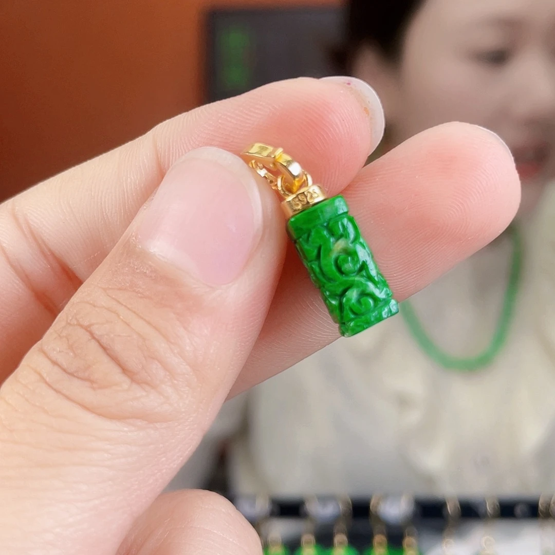 翡翠未镶嵌耳饰饰品