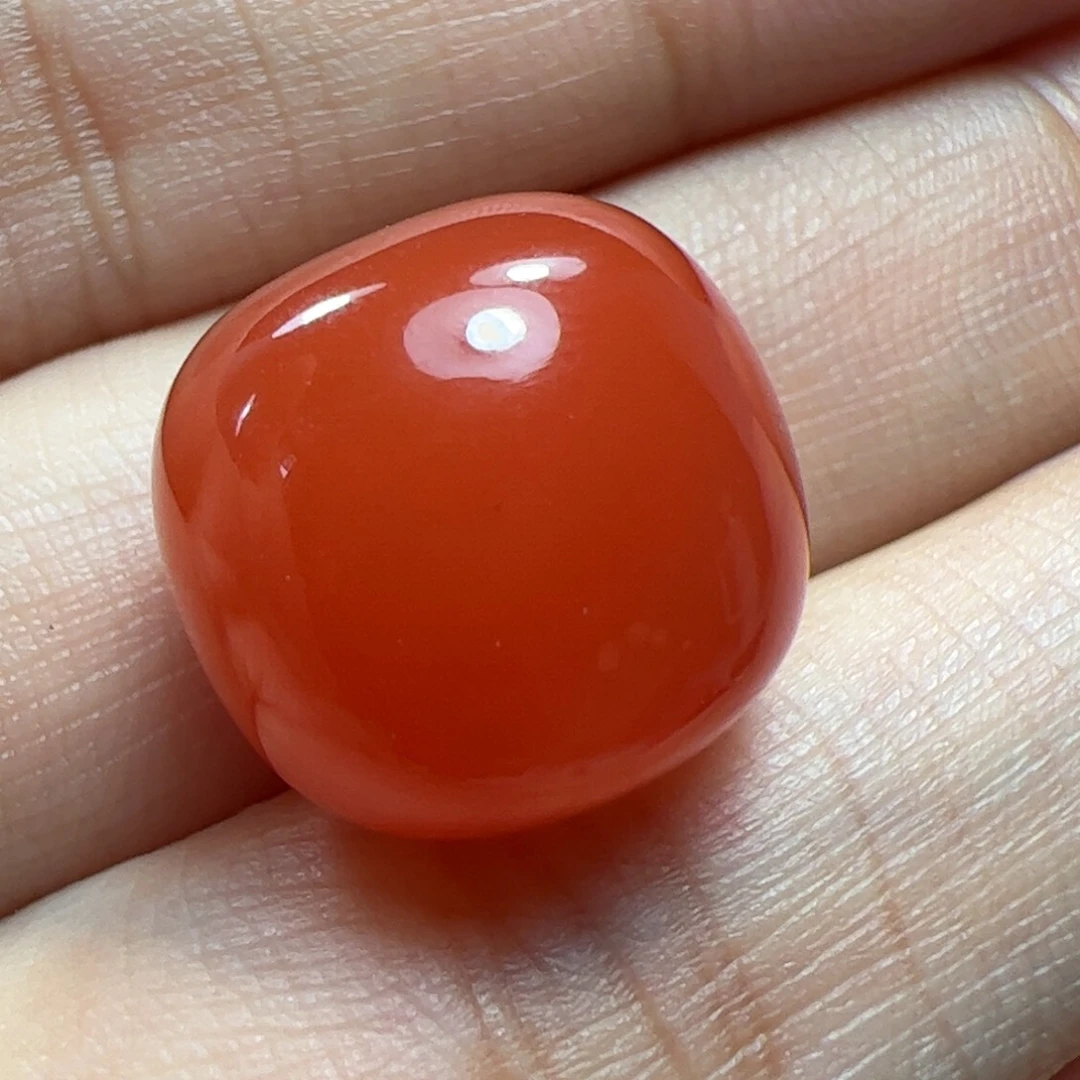 未镶嵌珠子南红玛瑙做**人