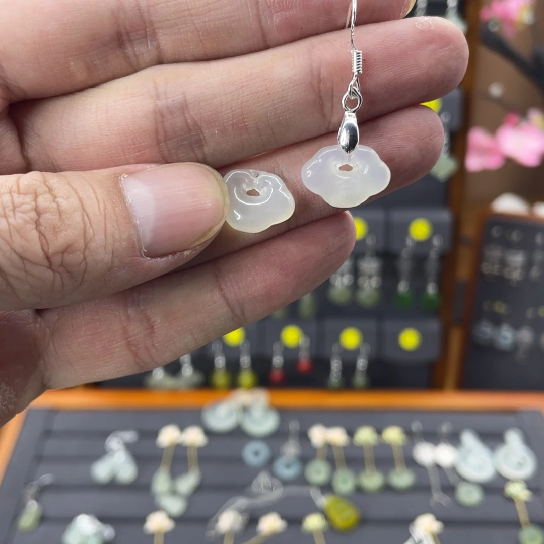 蛇纹石玉耳饰银S925镶嵌那**珠