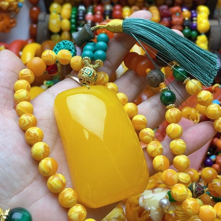 树脂制品哈*?7号无事牌毛衣链