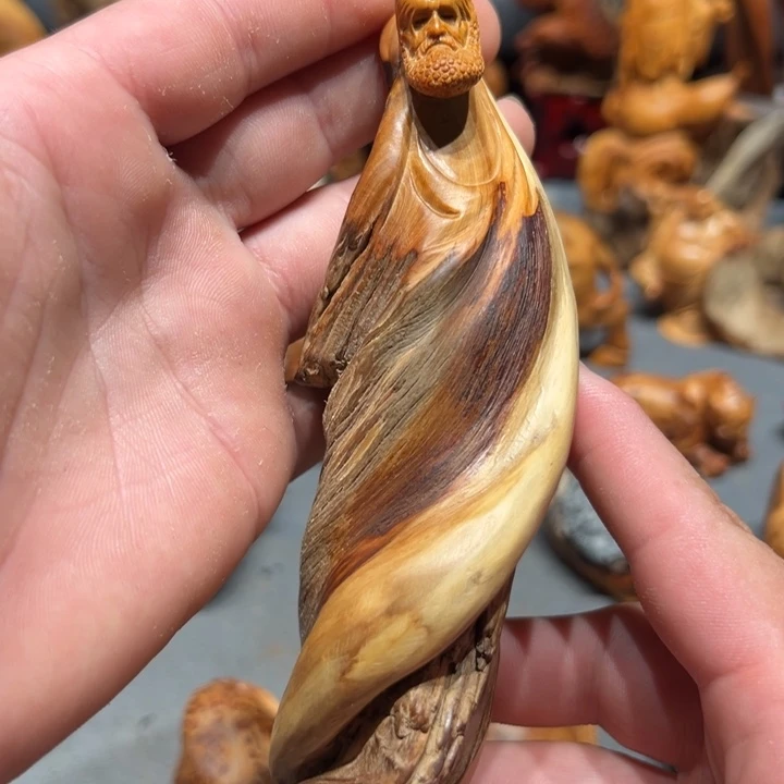 柏木（崖柏）点点关注