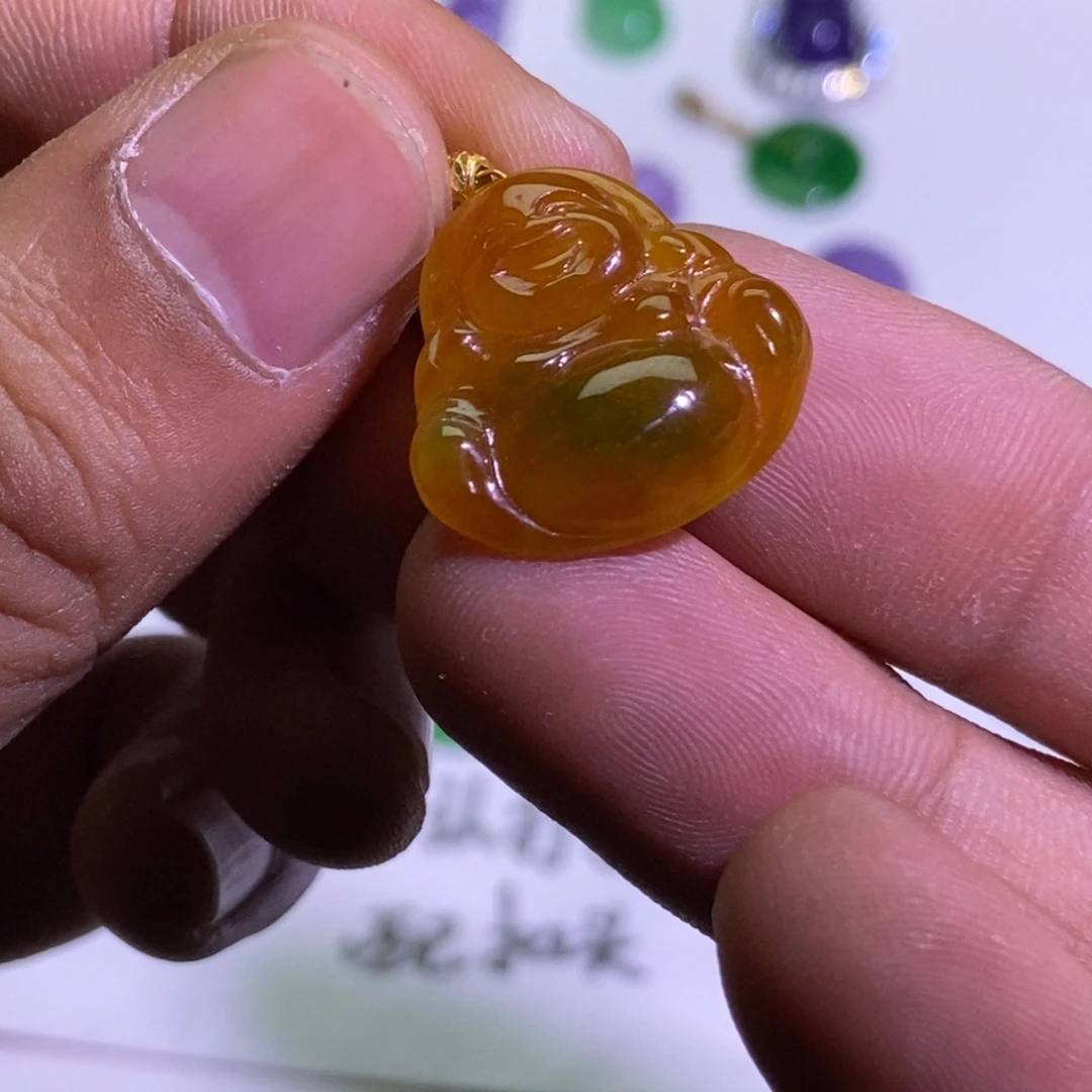 翡翠未镶嵌颈饰吊坠