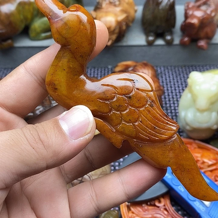 未镶嵌蛇纹石玉颈饰
