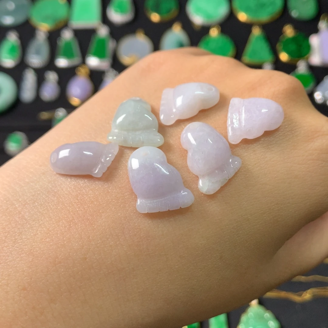 翡翠未镶嵌颈饰多样性发货发其一有纹裂