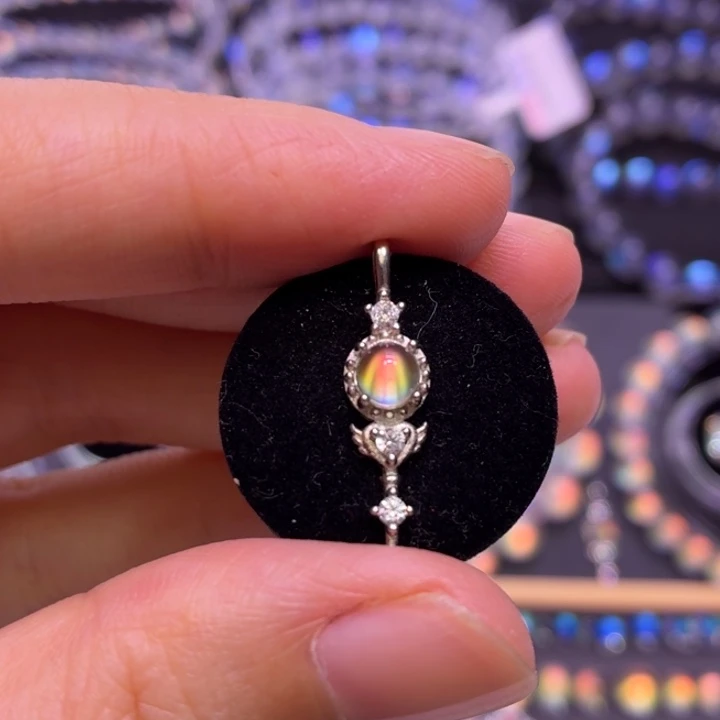 颈饰月光石银S925镶嵌全净体吊坠