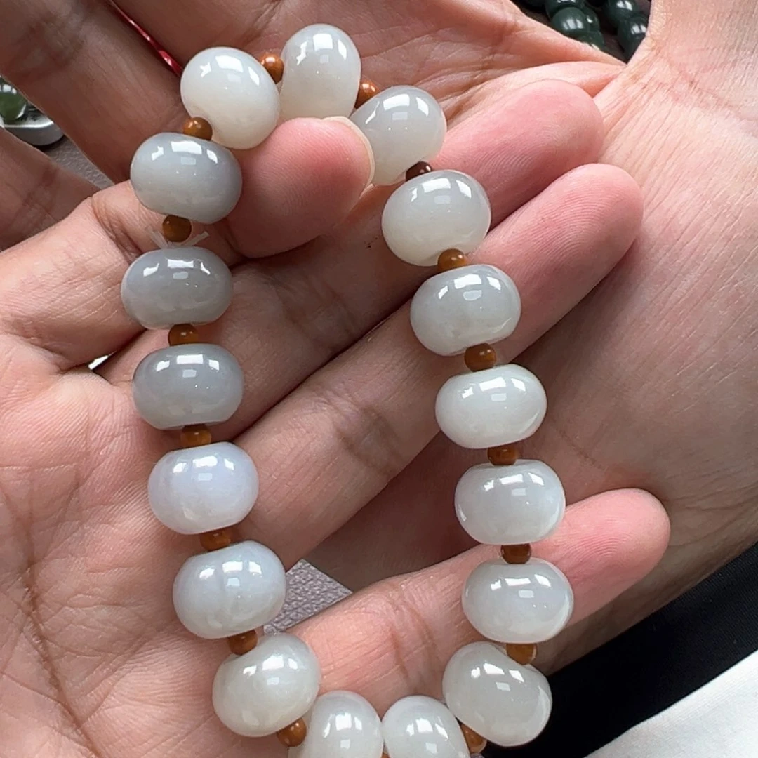 和田玉手链未镶嵌