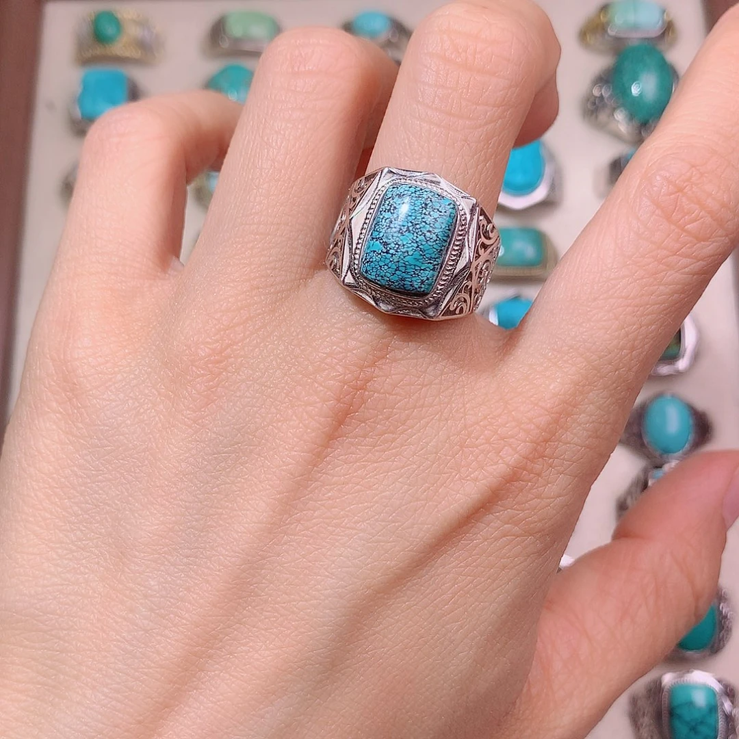 绿松石未镶嵌挂件