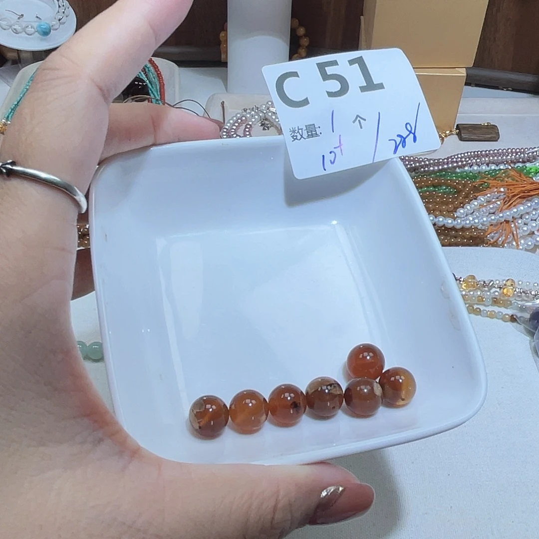 琥珀（根珀）未镶嵌珠宝奇石C51。