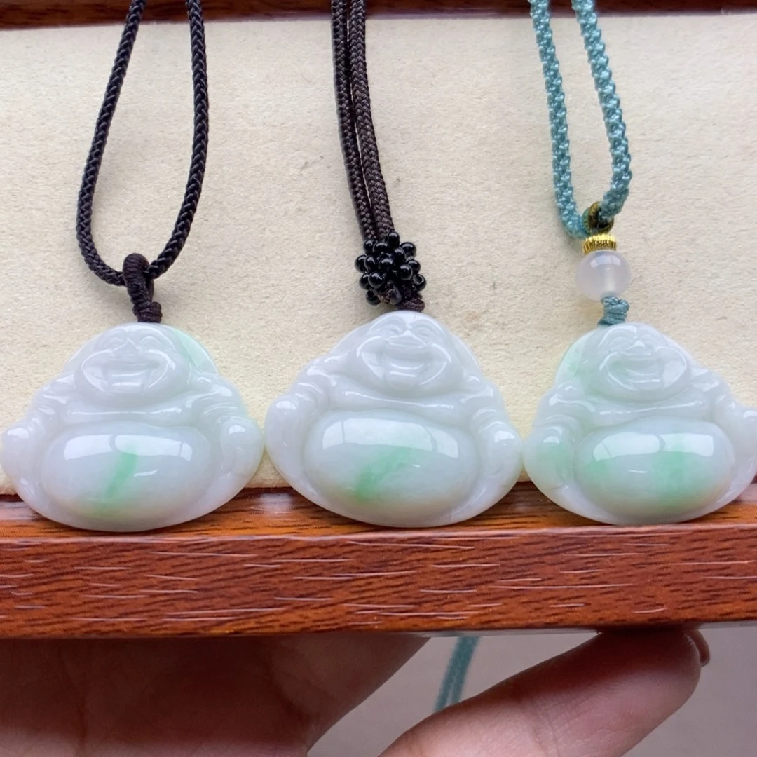 翡翠未镶嵌颈饰吊坠多样性发货发其一