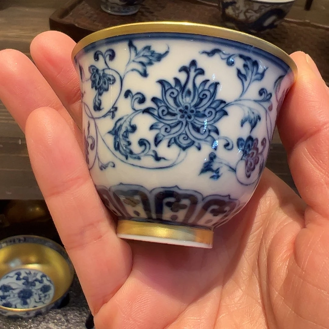钟家窑柴窑缠枝金杯
