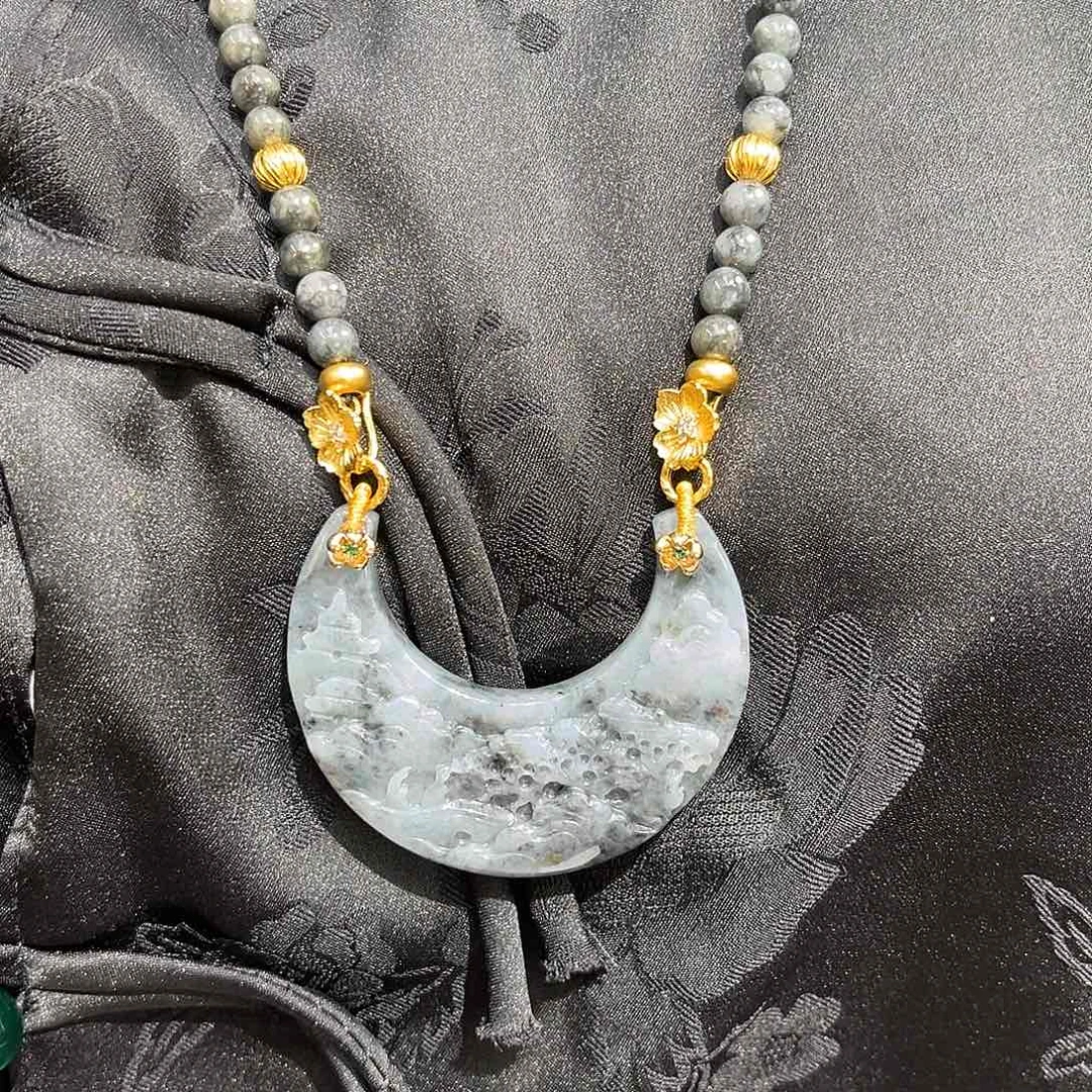 翡翠合金吊坠(赠链)国风