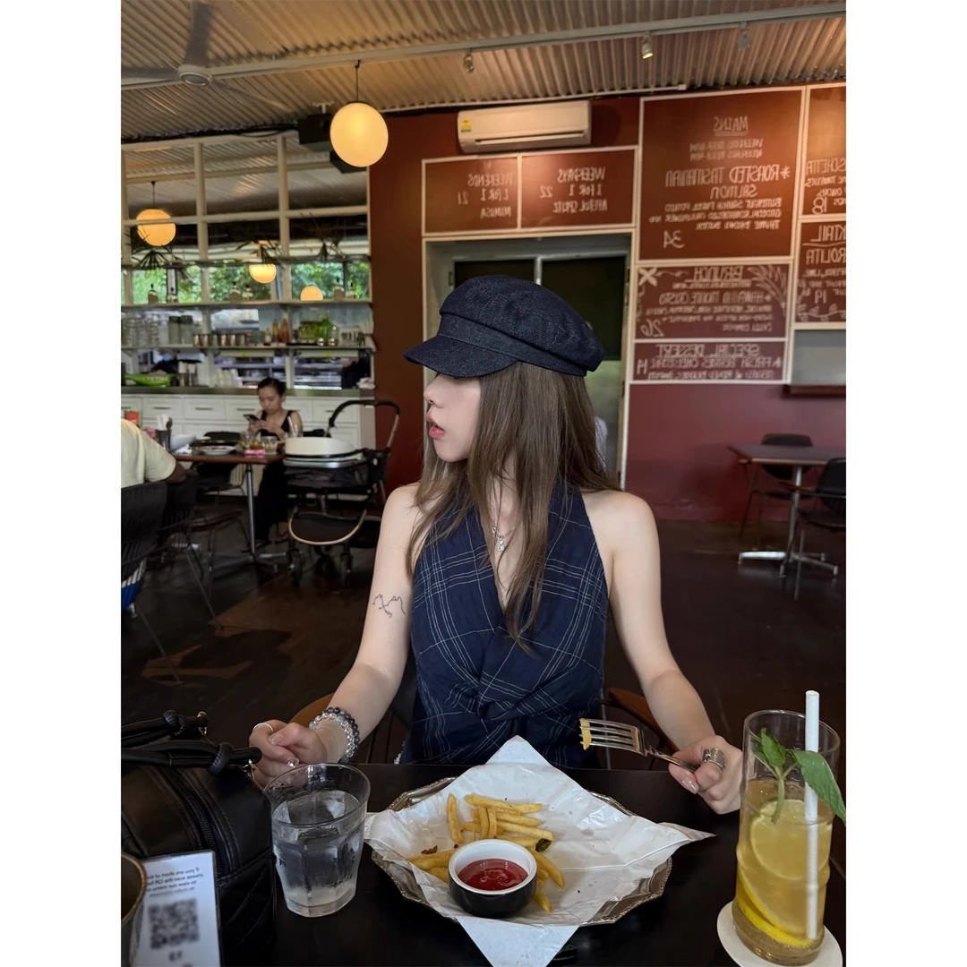 挂脖格子无袖扭结短款吊带上衣女夏2025新款休闲度假显瘦百搭背心