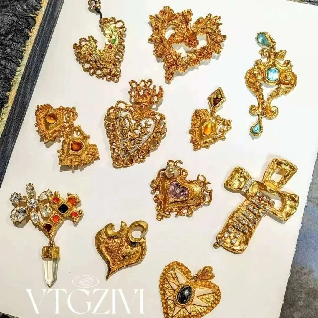 铜合金耳饰 VTGViVi饰品/中古饰品/时尚复古款/01/中古合集系列