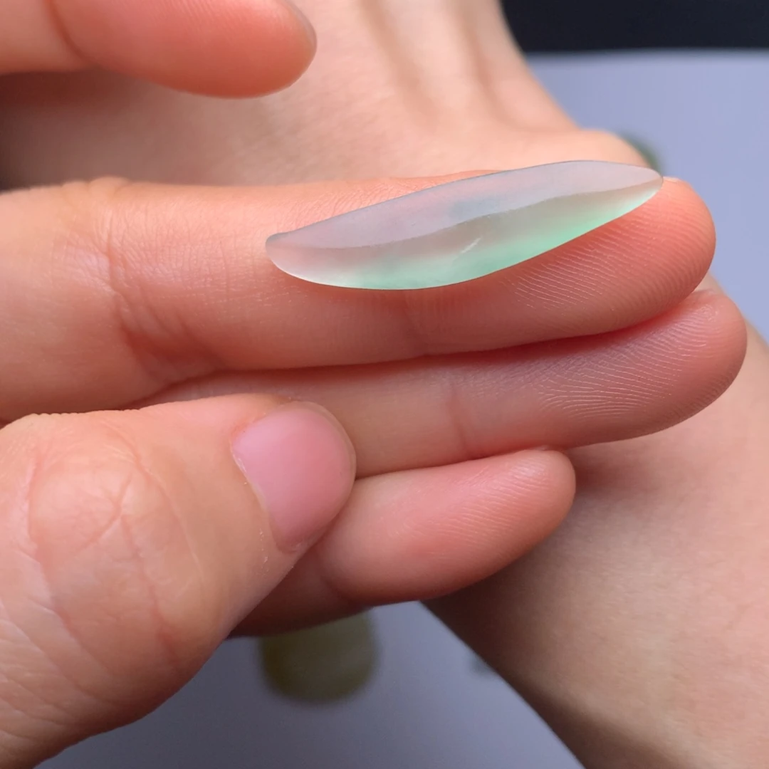 定制翡翠未镶嵌缅甸翡翠A货随行