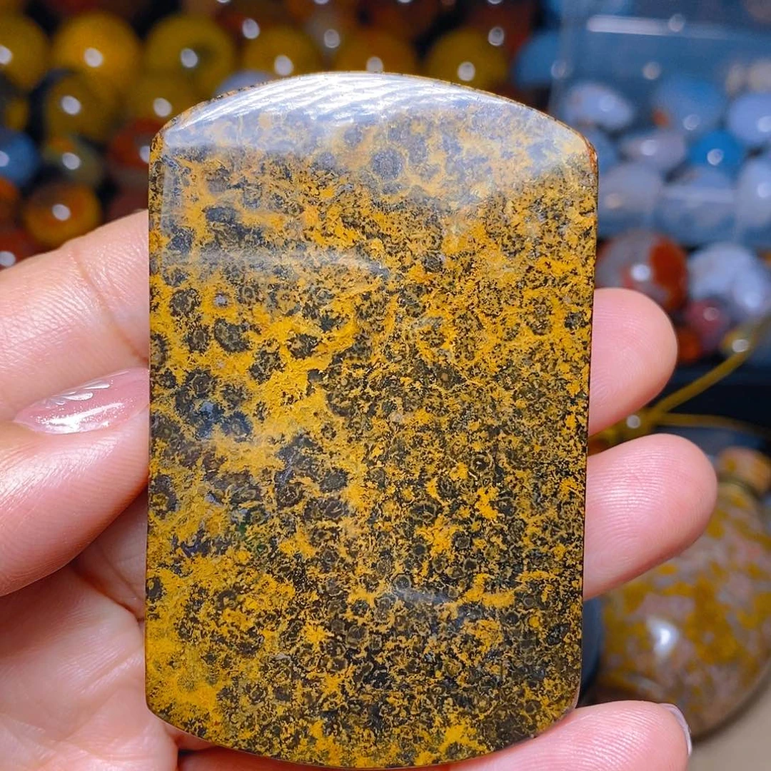 未镶嵌颈饰玛瑙/玉髓