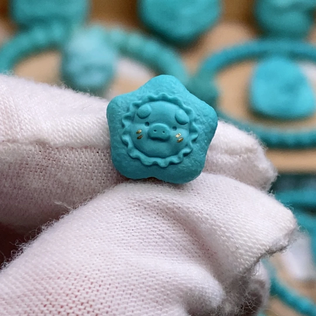 绿松石未镶嵌珠宝奇石