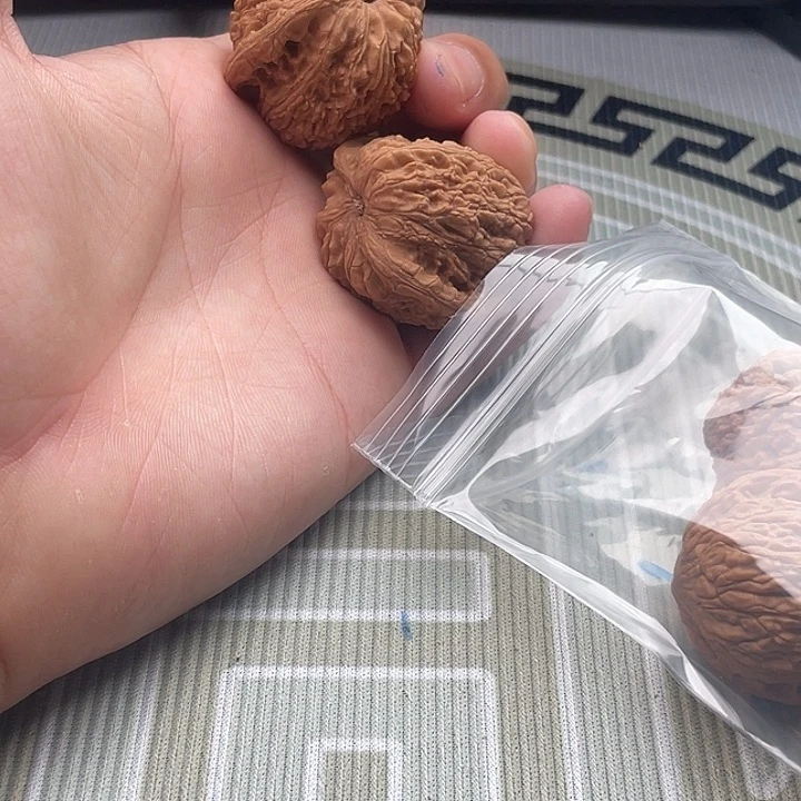 核桃手串/手链2*R哈哈哈哈哈哈哈哈