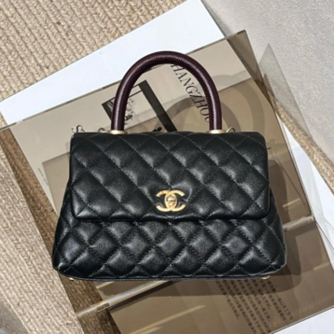 99新 Chanel/香奈儿 19A 黑金蜥蜴红荔枝纹牛手柄cocohandle 小号